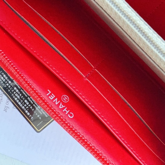 Chanel Caviar Interlocking CC Logo Timeless Continental Wallet Red - Picture 5 of 7